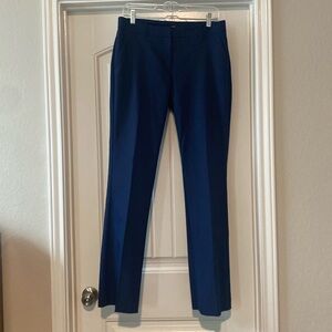 Express- Navy Blue columnist barely bootcut mid-rise women’s size 8 pant